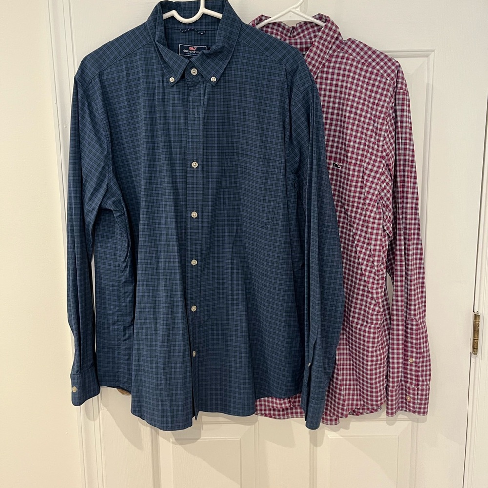 Vineyard Vines Men's Blue and Red Checkered Shirts